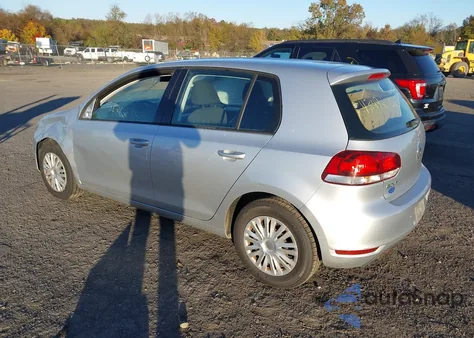 2013 Volkswagen Golf 2.5L 4-Door from USA, damaged, VIN WVWDB7AJ3DW131647